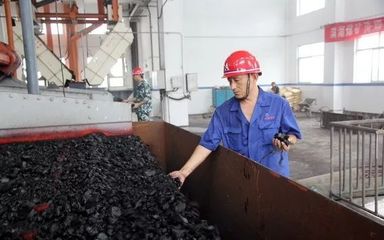 濱湖煤礦 訂單式生產(chǎn)與算賬式營(yíng)銷(xiāo)雙輪驅(qū)動(dòng) 沖刺產(chǎn)銷(xiāo)協(xié)同歷史新高